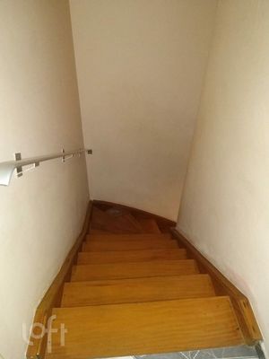 Image 14 - 356940
