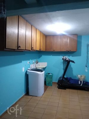 Image 17 - 356940