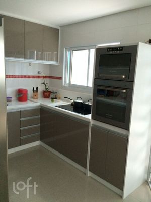 Image 9 - 356978