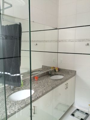 Image 14 - 356978