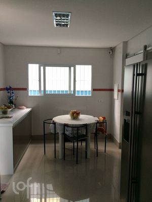 Image 10 - 356978