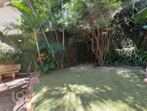 Image 42 - 357619