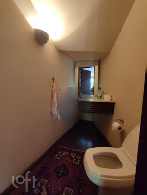 Image 7 - 357619