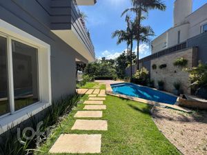Image 13 - 357885