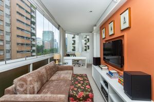 Image 4 - 358275