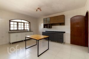 Image 10 - 359103