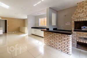 Image 24 - 359103