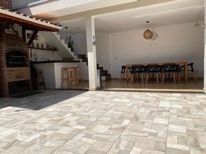 Image 3 - 359354