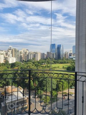 Image 13 - 359556