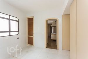 Image 28 - 360123