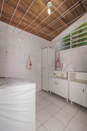 Image 30 - 361547