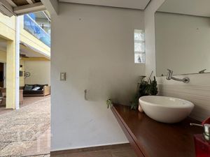 Image 11 - 362932