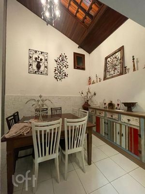 Image 23 - 363094