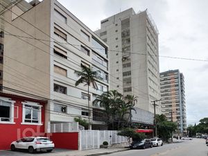 Image 24 - 363291