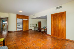 Image 16 - 363306
