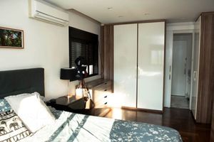 Image 10 - 363347
