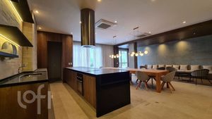 Image 30 - 363645