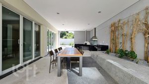 Image 27 - 363645