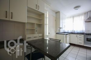 Image 30 - 364157