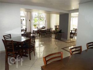 Image 21 - 364910