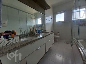 Image 11 - 365768
