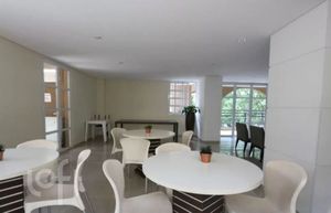 Image 27 - 366185