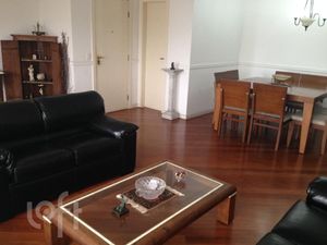 Image 20 - 366206