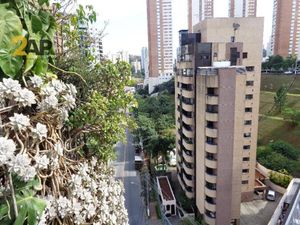 Image 4 - 366527