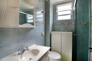 Image 12 - 366696