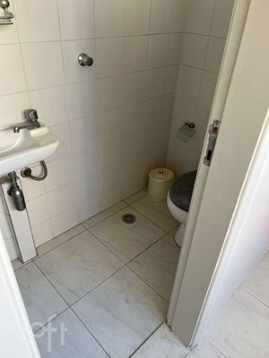 Image 9 - 366997