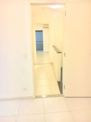 Image 9 - 367039