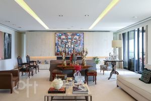 Image 1 - 367183