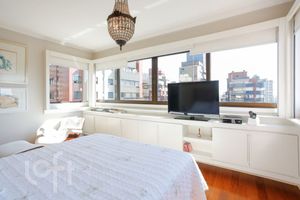 Image 31 - 367361
