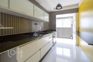 Image 22 - 367362