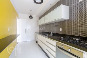 Image 21 - 367362