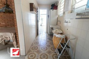 Image 25 - 367384