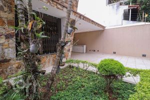 Image 17 - 367389