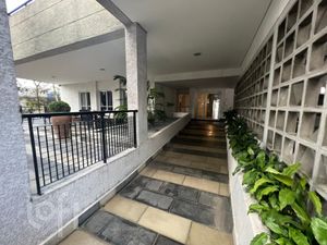 Image 21 - 367498