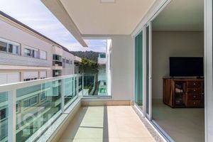 Image 13 - 367656
