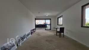 Image 10 - 367928