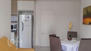 Image 1 - 368382