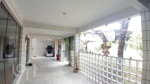 Image 17 - 368405