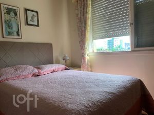 Image 19 - 368434