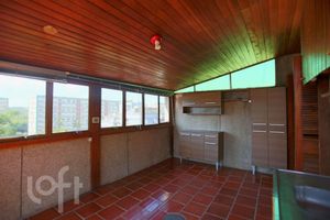 Image 32 - 369064