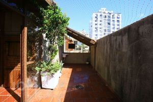 Image 44 - 369064