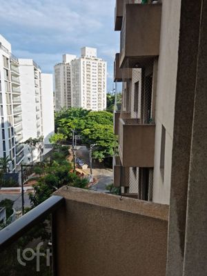 Image 6 - 369078