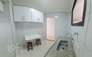 Image 1 - 369078