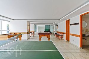 Image 31 - 369104