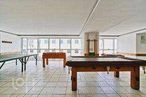 Image 32 - 369104