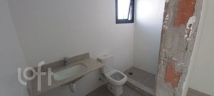 Image 19 - 369107